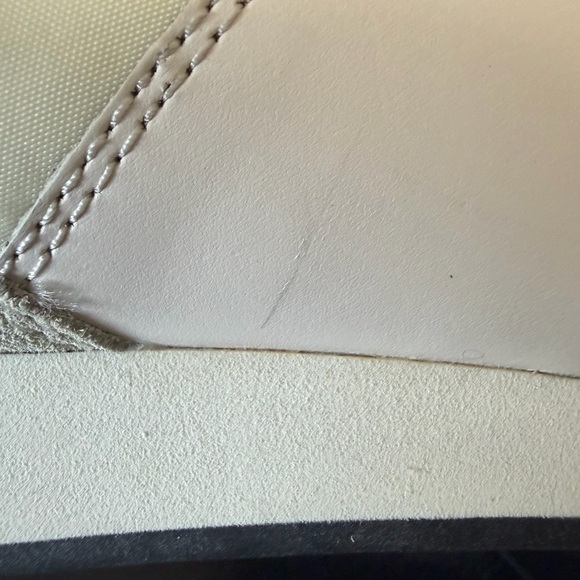 Coach Raelyn Runner Size 10 - Picture 5 of 16